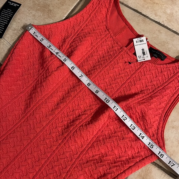 The Limited NWT XS Salmon Colored Sleeveless Fitted Textured Tank Dress - Picture 6 of 10